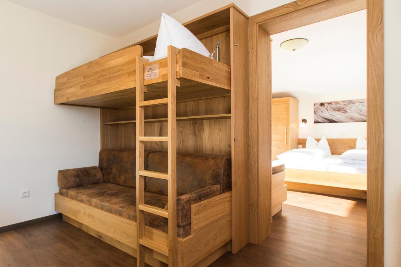 Aparthotel Hohe Bruecke ميترسل المظهر الخارجي الصورة