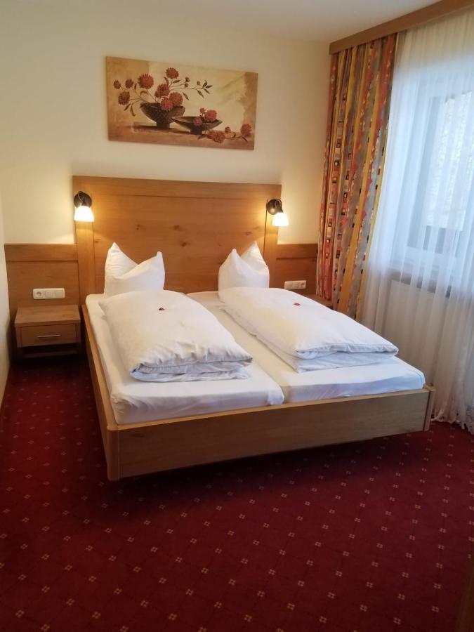 Aparthotel Hohe Bruecke ميترسل المظهر الخارجي الصورة