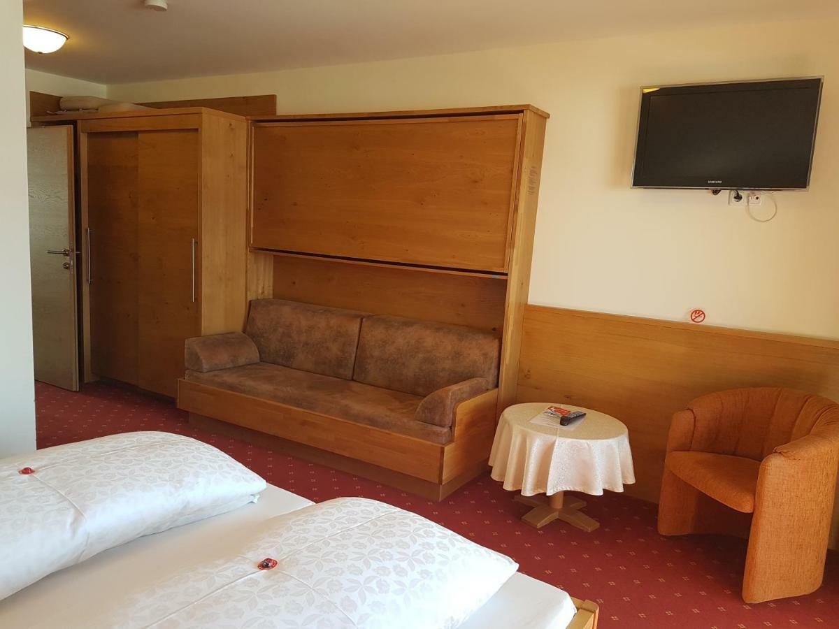 Aparthotel Hohe Bruecke ميترسل المظهر الخارجي الصورة